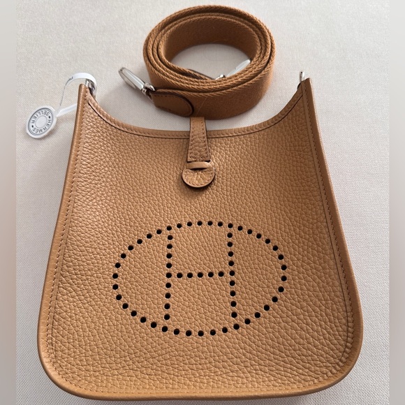 Hermes Handbags - HERMES NIB Mini Evelyne TPM Biscuit Handbag. Clemence Leather/Palladium Hardware